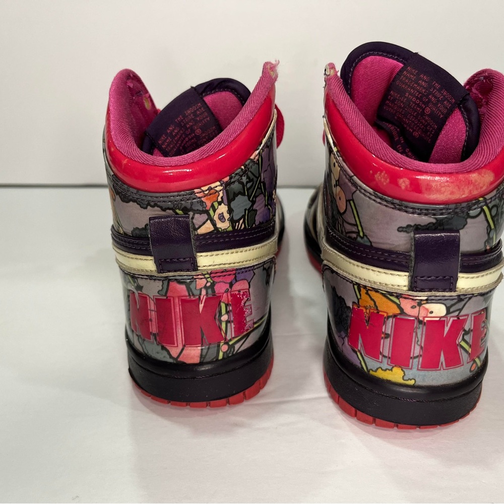 Nike Retro Dunk Girls Size 7 - Picture 2 of 4